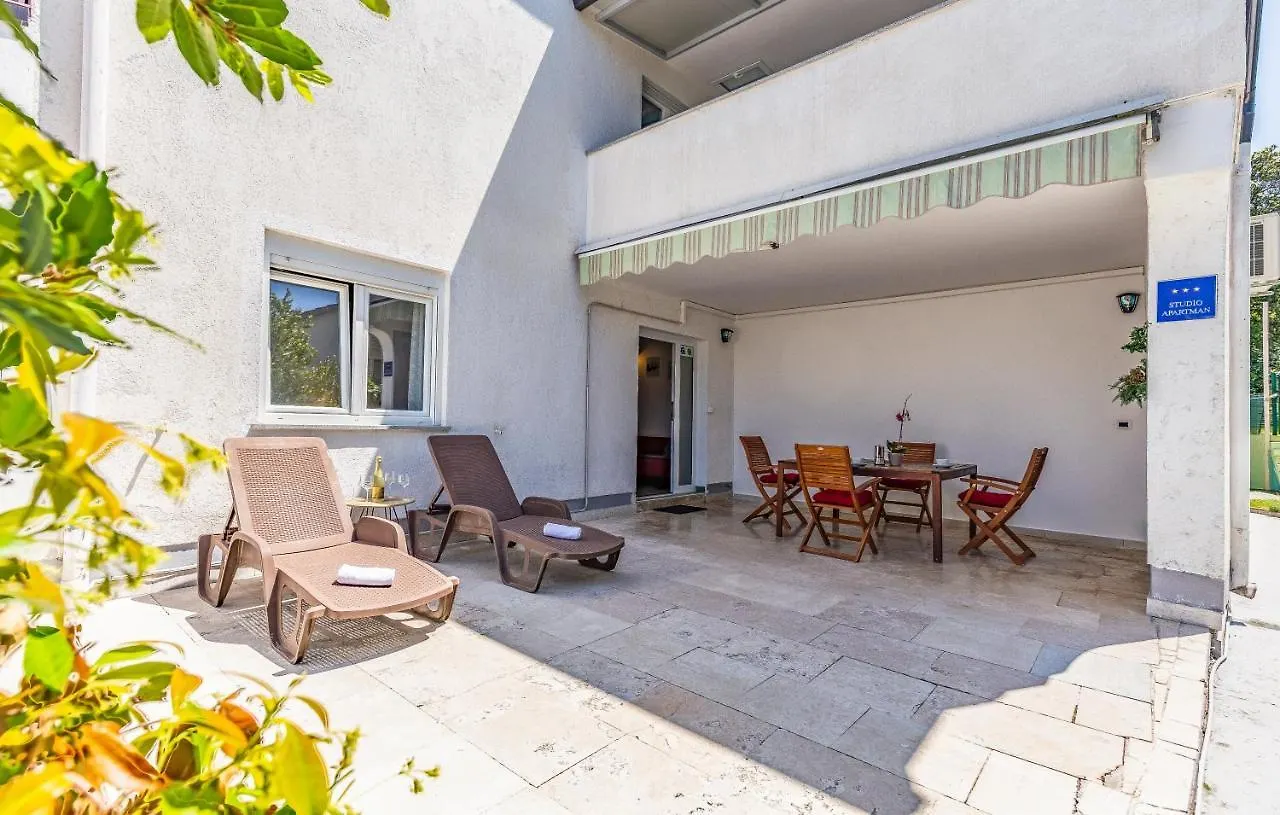 Apartment Mar Pjescana Uvala Croatia
